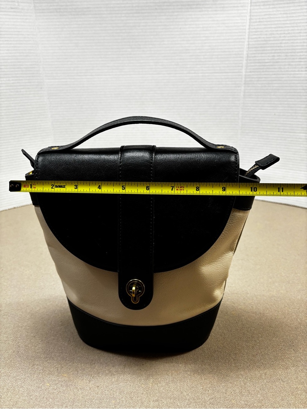 Fossil Colorblock Leather Turnlock Bucket Bag - Picture 10 of 16
